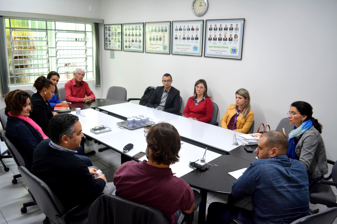 Grupo discute projeto para incentivar empreendedorismo em Botucatu